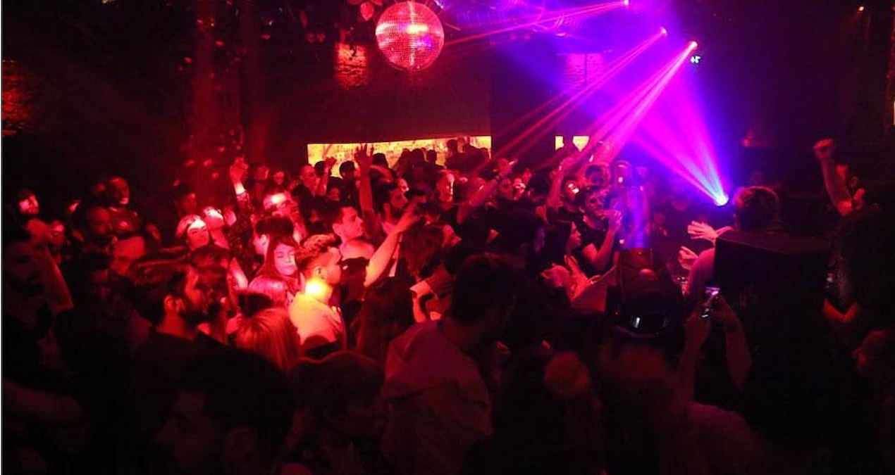 İstanbul'da 34 ünlü gece kulübüne narkotik baskını - Son Dakika ve Merak Edilenler