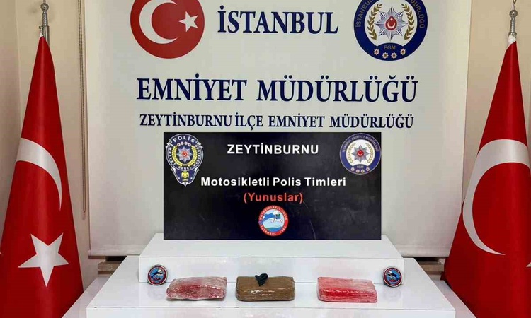 İstanbul'da bir araçta 6 kilo 650 gram kokain bulundu, 2 şüpheli hakkında tutuklama kararı verildi