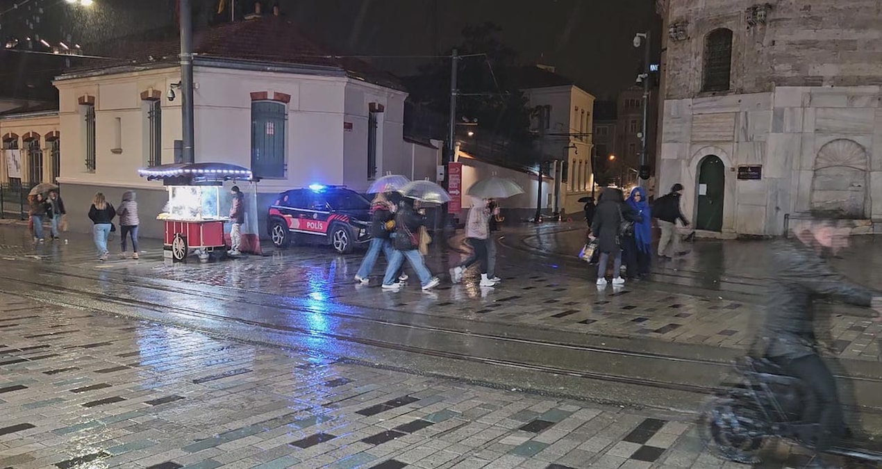 Sıcak Gündem: İstanbul'da gece saatlerinde sağanak etkili oldu - Son Dakika | İşte Tüm Ayrıntılar
