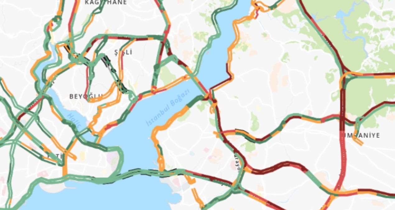 Kritik Açıklama: İstanbul'da trafik yine durma noktasına geldi! İşe gidenler isyan etti - En Son Haber: Gelişm