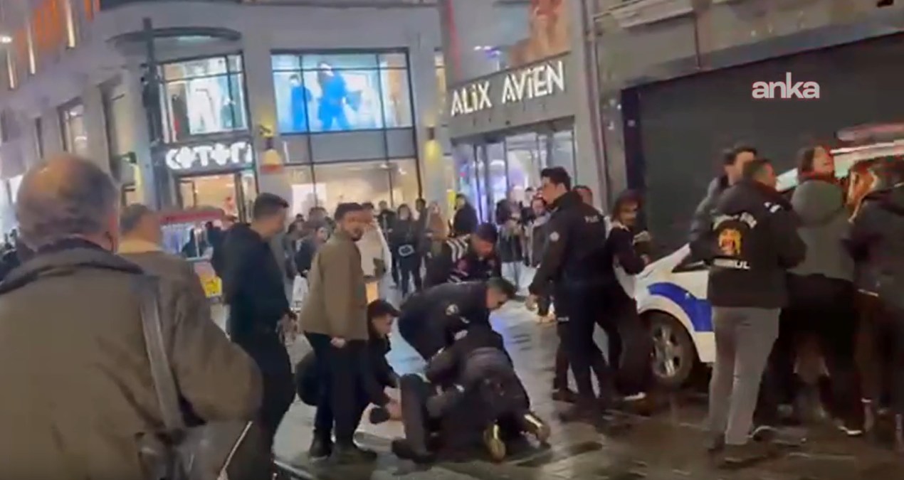 Kritik Açıklama: İstiklal Caddesi’nde arbede! Öğrencilere polisten sert müdahale - Haberleri