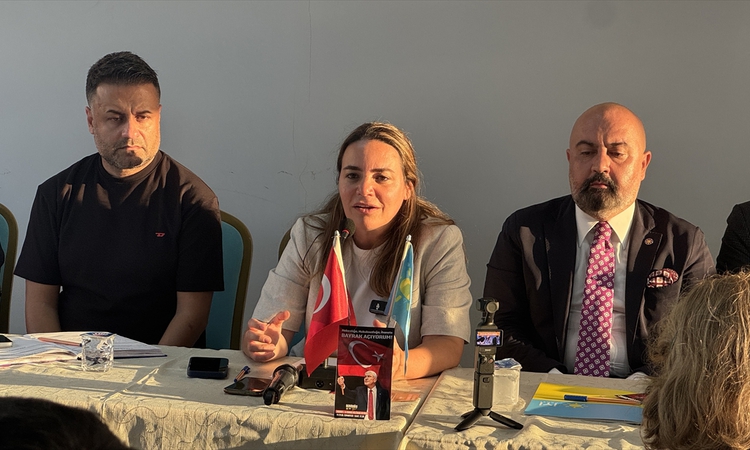 İYİ Parti Genel Başkan Yardımcısı Taş, Adana'da partililerle buluştu: Gelişmeler Takip Ediliyor