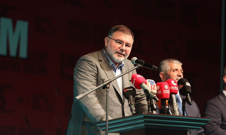 Thousands of people commemorated in Konak Square on the 10th anniversary of July 15 in Izmir - News