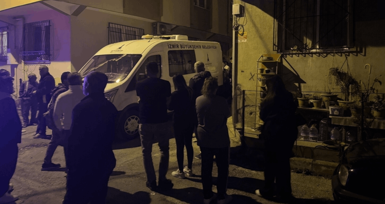 Ayrıntılar Netleşti: İzmir'de vahşet: Eşini boğazından vurdu - En Son Haber: Gelişmeler Takip Ediliyor