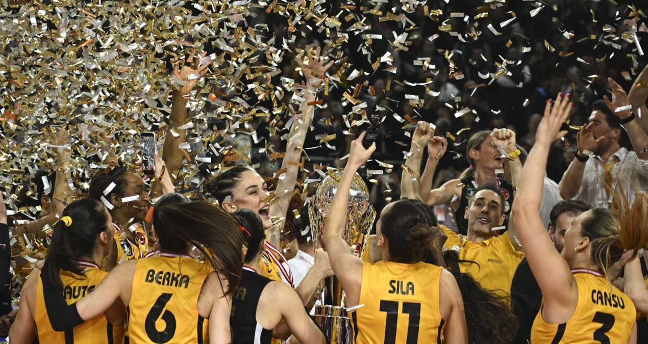 Kadınlar Kupa Voley'de şampiyon VakıfBank! Bir ilke imza attılar - Son Dakika Haberleri ve Merak Edilenler