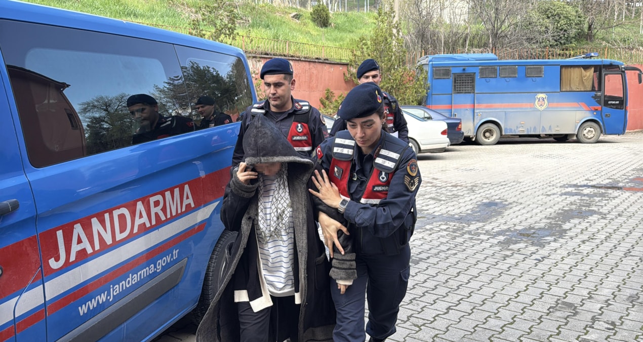 Kritik Açıklama: Karabük'te koca cinayeti: Tartıştığı eşini av tüfeğiyle başından vurarak öldürdü - Son Dakika