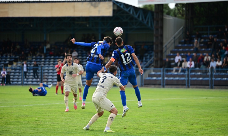 Karacabey Belediyespor sahasında Ankaragücü'ne 4-1 mağlup oldu - Son Dakika Bilgileri