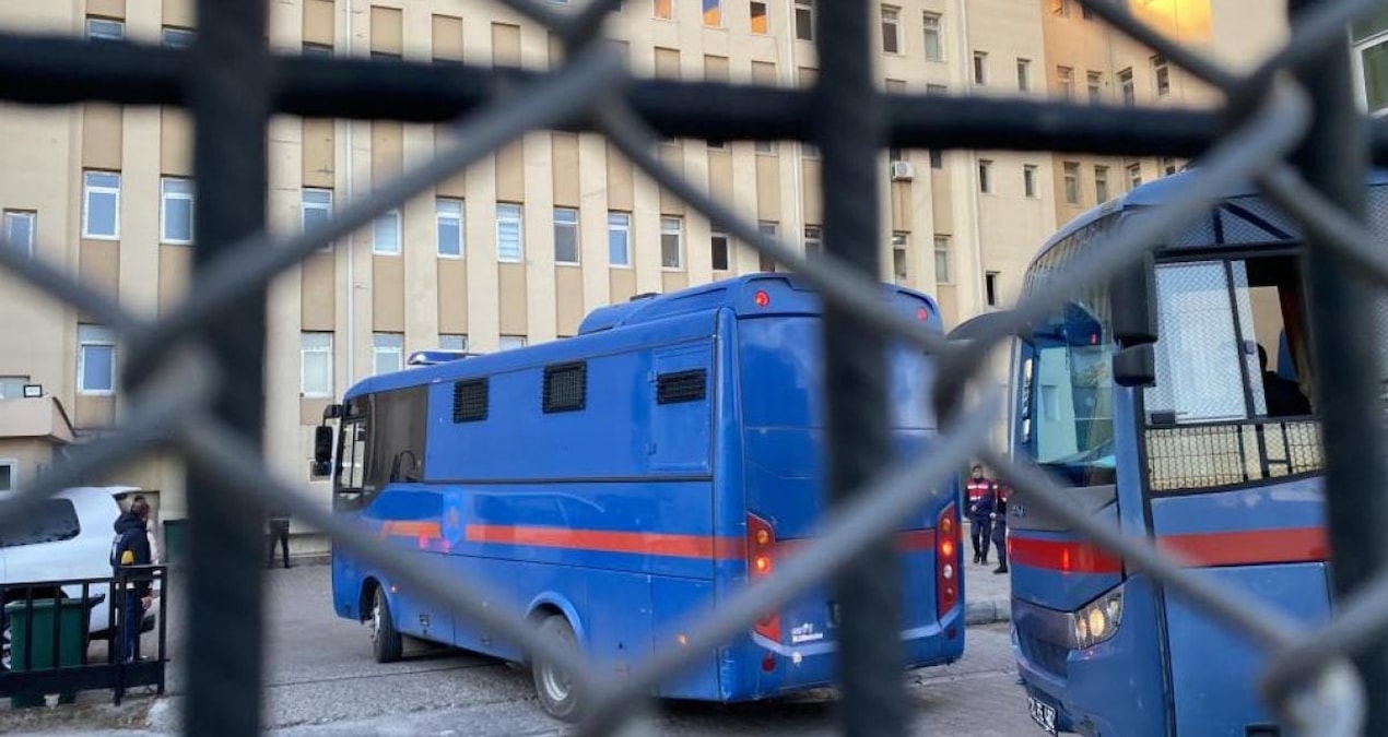 Son Gelişme: Karakolda akılalmaz skandal: Silah ve uyuşturucuları çalıp satan uzman çavuş çıktı - Son Dakika H