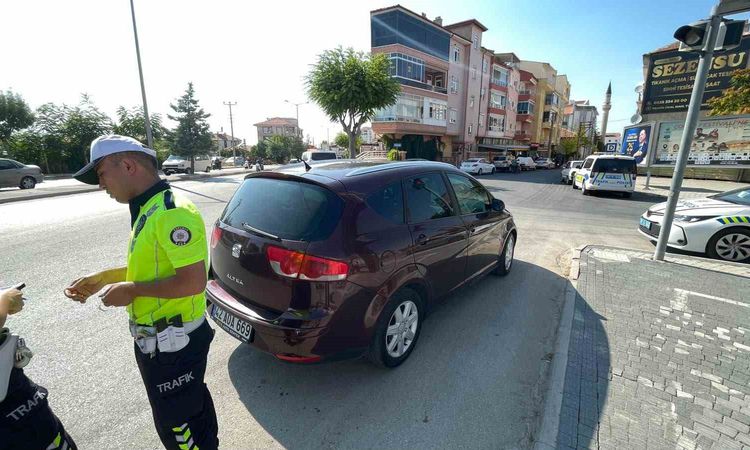 Son Gelişme: Karaman'da Yaya Kazası: 25 Yaşındaki Kadın Yaralandı - Son Dakika
