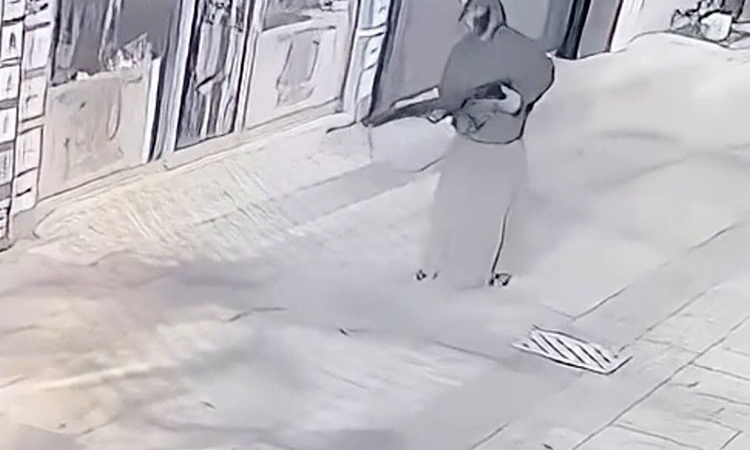 Kastamonu'da etek giyip iş yeri kurşunlayan şüphelilerden 3'ü hakkında tutuklama kararı verildi - Son Dakika B