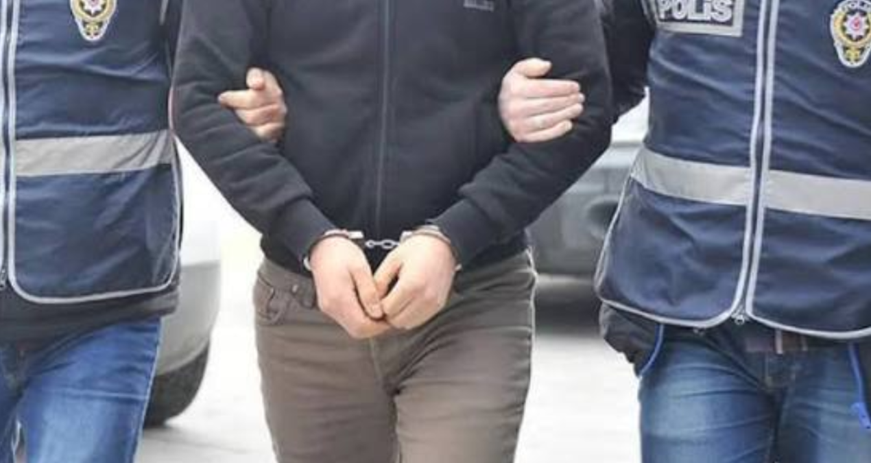 Gündemden Son Bilgiler: Kastamonu'da uyuşturucu operasyonu: 2 şüpheli yakalandı - Son Dakika Haberleri