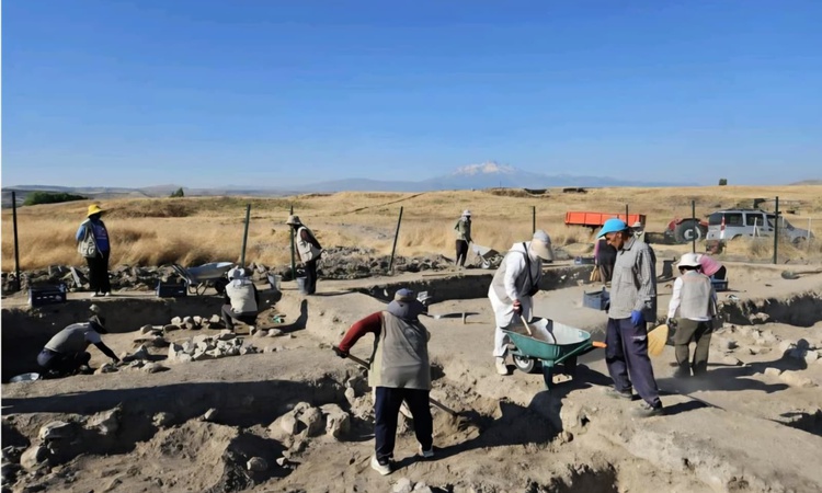 Kayseri'deki Kültepe'de 78 yıllık kazı tarihinde ilk Helenistik mozaikli yapı bulundu - Son Dakika Bilgileri