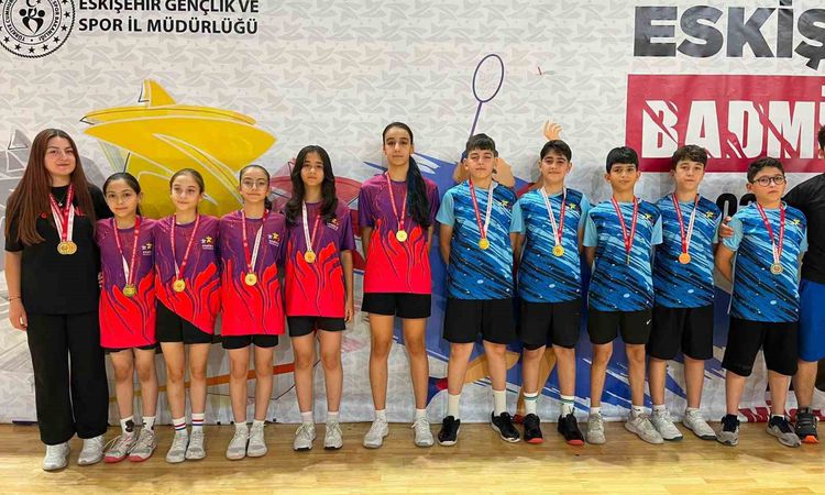 Sıcak Gündem: Kayseri'den badmintonda çifte final başarısı - Haberleri - Son Dakika Bilgileri