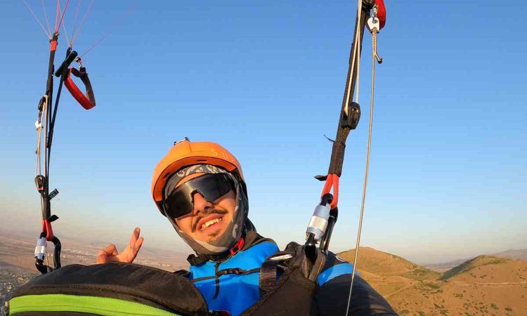 Son Gelişme: Kayseri’den Kahramanmaraş’a uçan yamaç paraşütü mesafe pilotu o anları anlattı - Son Dakika Haber