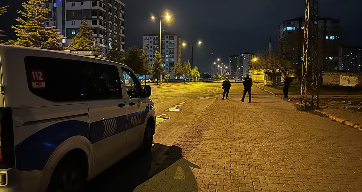 Kayseri’de iki grup birbirine girdi! Bıçaklar çekildi - Son Dakika - Son Dakika Bilgileri