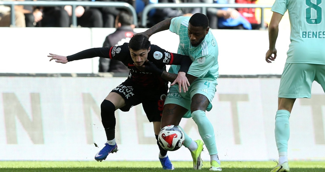 Son Gelişme: Kayserispor'dan hakem isyanı: 'İnceleme talep ediyoruz' - Haberleri: Gelişmeler Takip Ediliyor