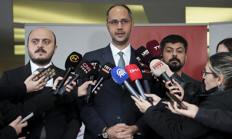 Kentsel Dönüşüm Başkanı Alp sel sonrası Ayazağa'da vatandaşlarla görüşmelere resmen start aldı: Gelişmeler Tak