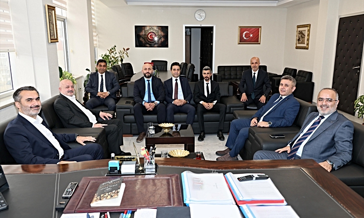 Kırıkkale'de sağlık yatırımları, Kaplan ve Ceylan'ın Polat ziyaretinde ele alındı | İşte Tüm Ayrıntılar
