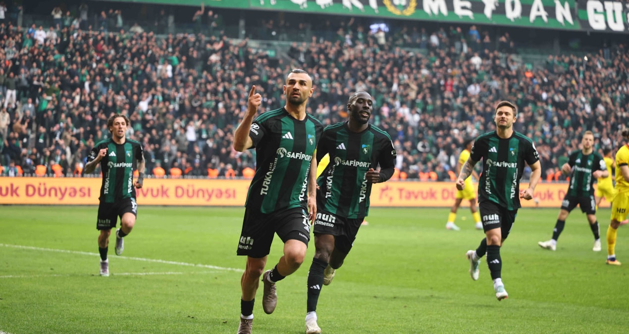 Kritik Açıklama: Kocaelispor iki isme veda etti - Son Dakika Haberleri