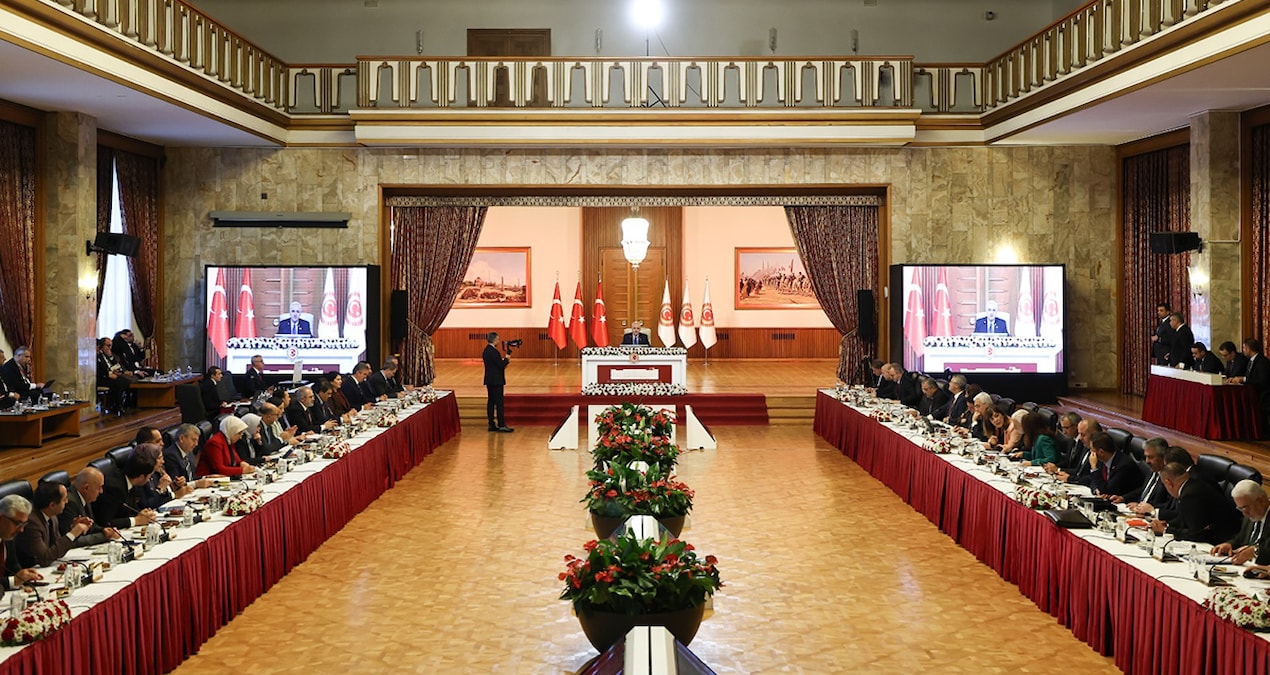 Sıcak Gündem: Komisyon bugün toplanıyor: Rapor taslağı görüşülecek - En Son Haber | İşte Tüm Ayrıntılar