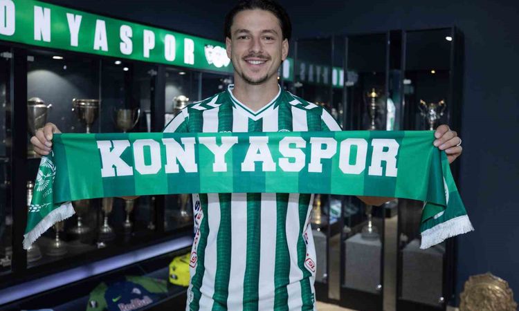 Son Gelişme: Konyaspor, Enis Destan ile 3 yıllık sözleşme imzaladı - Son Dakika - Son Dakika Bilgileri