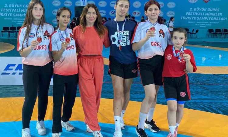 Kritik Açıklama: Köyceğizli güreşçiler Türkiye Şampiyonası’ndan 5 madalya ile döndü - Son Dakika - Son Dakika