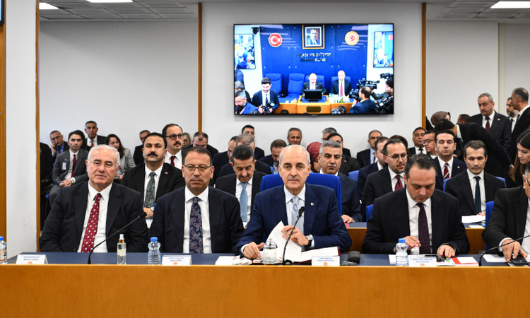 Kritik Açıklama: 2027 bütçesi, Plan ve Bütçe Komisyonu'nda... AK Partili Güneş'ten muhalefete grup önerisi ve