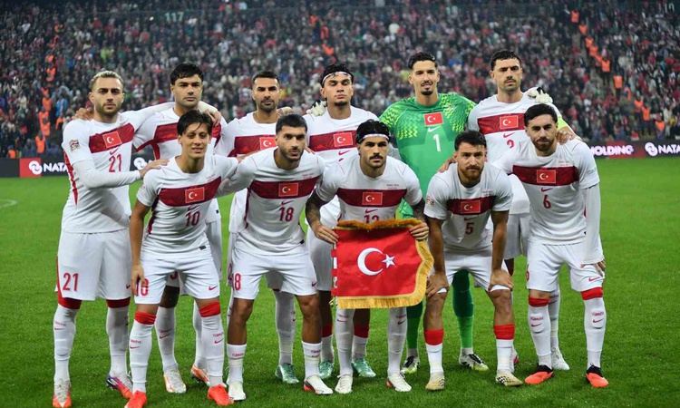 Kritik Açıklama: A Milli Futbol Takımı, FIFA Ekim ayı sıralamasında bin 563 puanla 31. sırada yer aldı