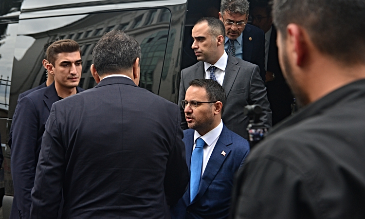 Kritik Açıklama: Adalet Bakanı Gürlek, Adana Adalet Sarayı'nda hakim ve savcılarla buluştu | İşte Tüm Ayrıntıl