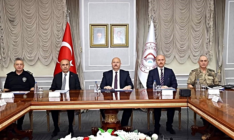 Kritik Açıklama: Adıyaman Valisi Abdullah Küçük başkanlığında üniversite güvenliği toplantısı yapıldı: Gelişme