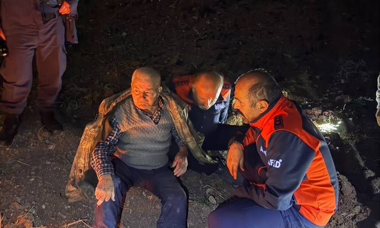 Kritik Açıklama: AFAD ve jandarma, Burdur Yeşilova'da kayıp 89 yaşındaki Alzheimer hastasını buldu
