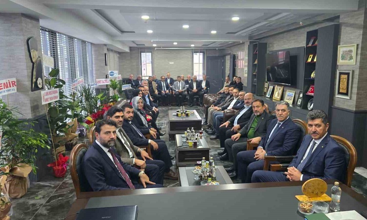 Kritik Açıklama: AK Parti Karabük heyeti, yeni KTSO yönetimine hayırlı olsun ziyaretinde bulundu | İşte Tüm Ay