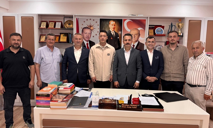 Kritik Açıklama: AK Parti MKYK Üyesi Özil, Sakarya'da ziyaretler bulundu | İşte Tüm Ayrıntılar