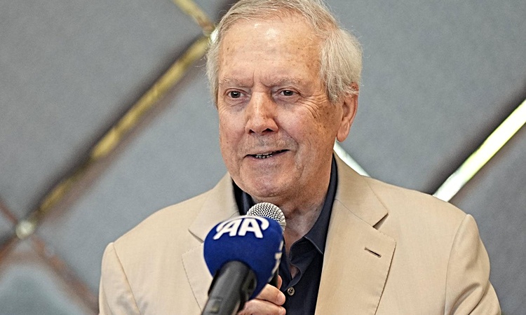 Kritik Açıklama: Aziz Yıldırım'dan Roma maçına saatler kala taraftarı ayağa kaldıran açıklama - Son Dakika Bil