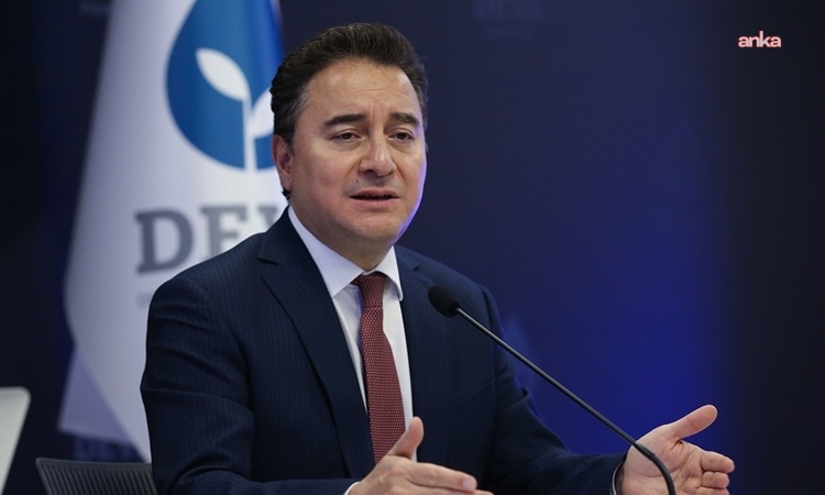 Kritik Açıklama: Babacan, AYM önünde intihar eden emekli polis için 'sadaka değil' dedi | İşte Tüm Ayrıntılar