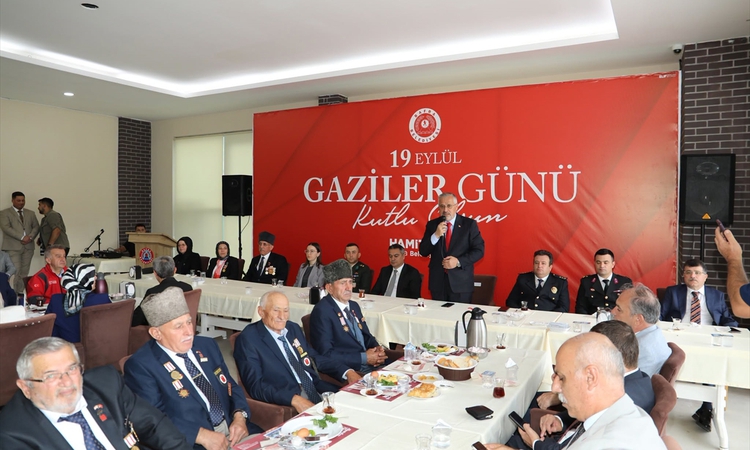 Kritik Açıklama: Bafra'da 19 Eylül Gaziler Günü kutlandı - Son Dakika Bilgileri