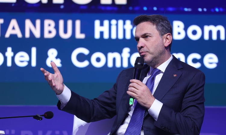 Kritik Açıklama: Bakan Bayraktar Türkiye'nin günde 1 milyon varil ham petrol bulması gerektiğini söyledi - Son