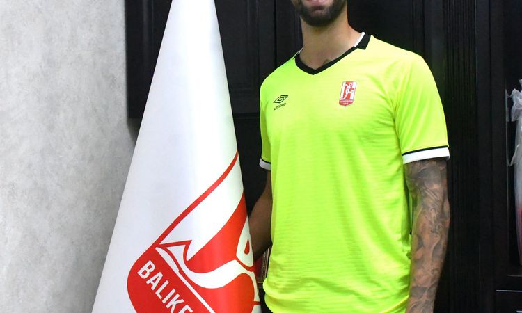 Kritik Açıklama: Balıkesirspor kaleci Arda'ya gecikmeli kavuştu: Gelişmeler Takip Ediliyor