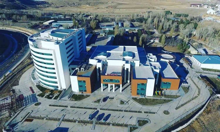 Kritik Açıklama: Bayburt Devlet Hastanesi'nde 3 Eylül'de Mesai Dışı Çocuk Polikliniği Hizmeti ve Merak Edilenl