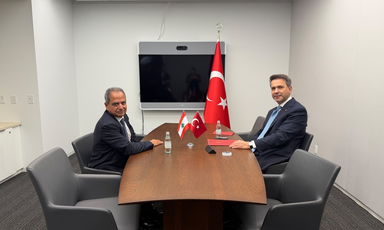 Kritik Açıklama: Bayraktar, Lübnanlı bakanla elektrik ve hidrokarbon alanındaki iş birliğini görüştü: Gelişmel