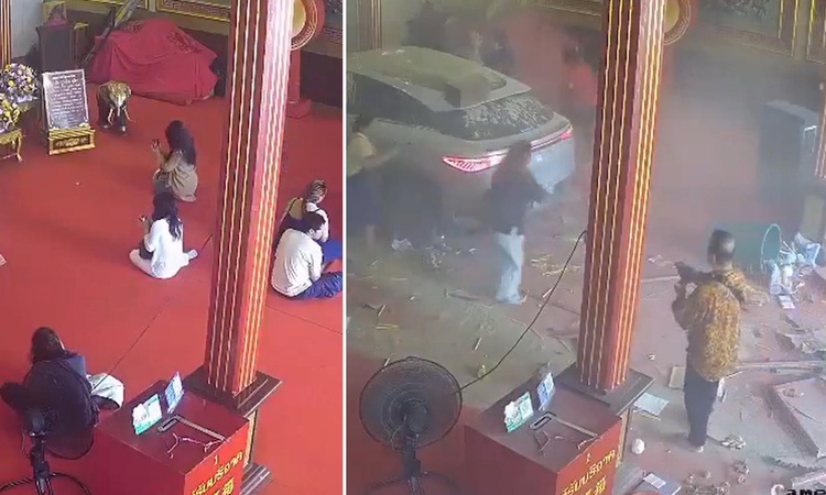 Kritik Açıklama: Bilincini kaybeden sürücü elektrikli aracıyla tapınağa daldı! 3 kişi yaralandı