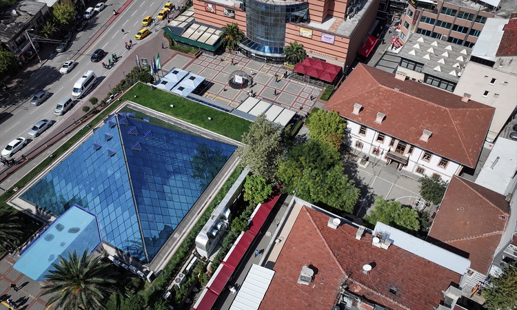 Kritik Açıklama: Bursa'da 1468'de kurulan Hoca İlyas Ortaokulu 558 yıllık geçmişiyle eğitim veriyor: Gelişmele