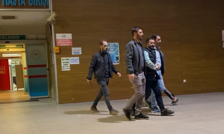 Kritik Açıklama: Bursa İnegöl'de 10 yıl hapis cezası olan firari Şakir Ç., saklandığı evde yakalandı. - Son Da