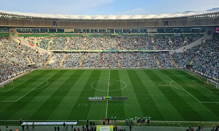 Kritik Açıklama: Bursaspor-Mardin 1969 Spor maçında konuk taraftarlar tribüne alınmayacak - Son Dakika Bilgile