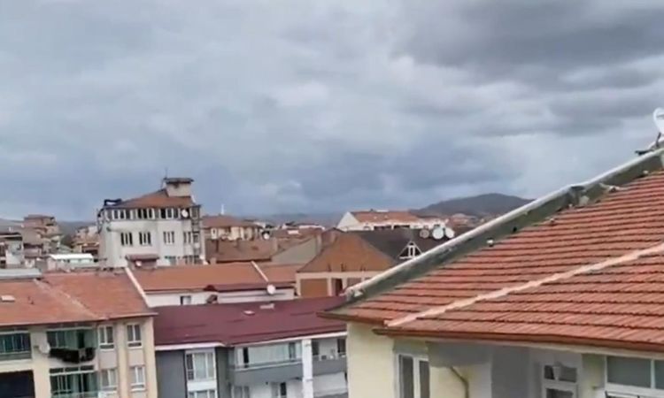 Kritik Açıklama: Çorum'da camiden yükselen şarkı şaşkına çevirdi