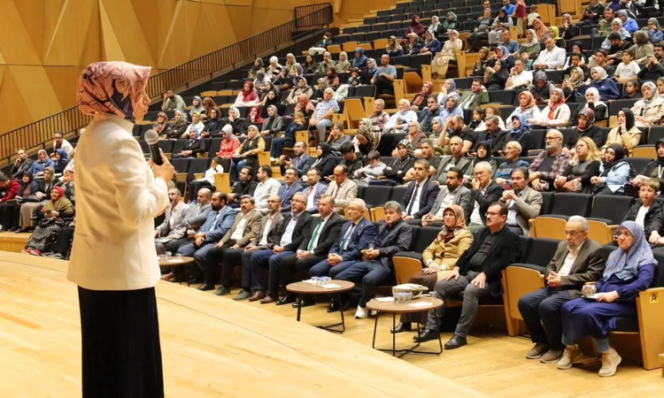 Kritik Açıklama: Denizli'de olumsuz duygularla başa çıkmanın psikolojik ve manevi yolları anlatıldı | İşte Tüm