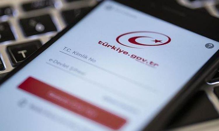 Kritik Açıklama: e-Devlet çöktü mü, e- Devlet sorun mu var, neden girilmiyor? 19 Ağustos e-Devlet ne zaman düz