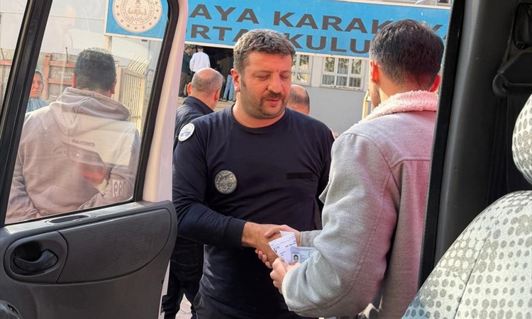 Kritik Açıklama: Elazığ'da asansörde mahsur kalan KPSS adayı itfaiye aracıyla sınava yetişti | İşte Tüm Ayrınt