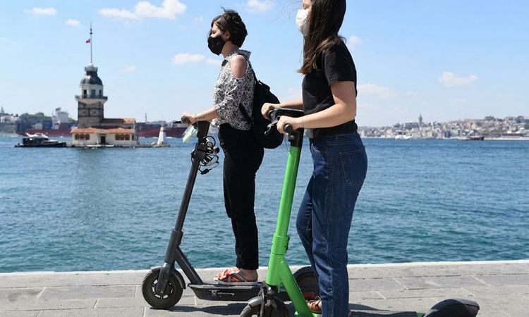 Kritik Açıklama: Elektrikli skuterlerde yeni dönem: Kurallara uymayan işletmelere 170 bin TL’ye kadar ceza gel