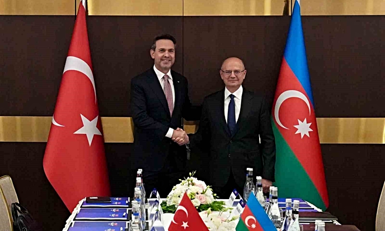 Kritik Açıklama: Enerji Bakanı Bayraktar, Azerbaycan’da ve Merak Edilenler